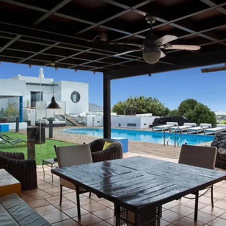 Villa Abaego *